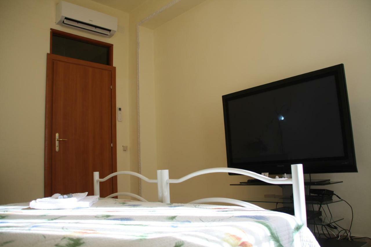 Pisa Town Bed and Breakfast Buitenkant foto